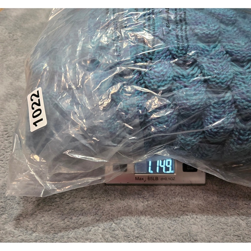 Knit Teal Blue Purple Accent Adult Size Mermaid Tail Blanket Gift - Picture 4 of 4